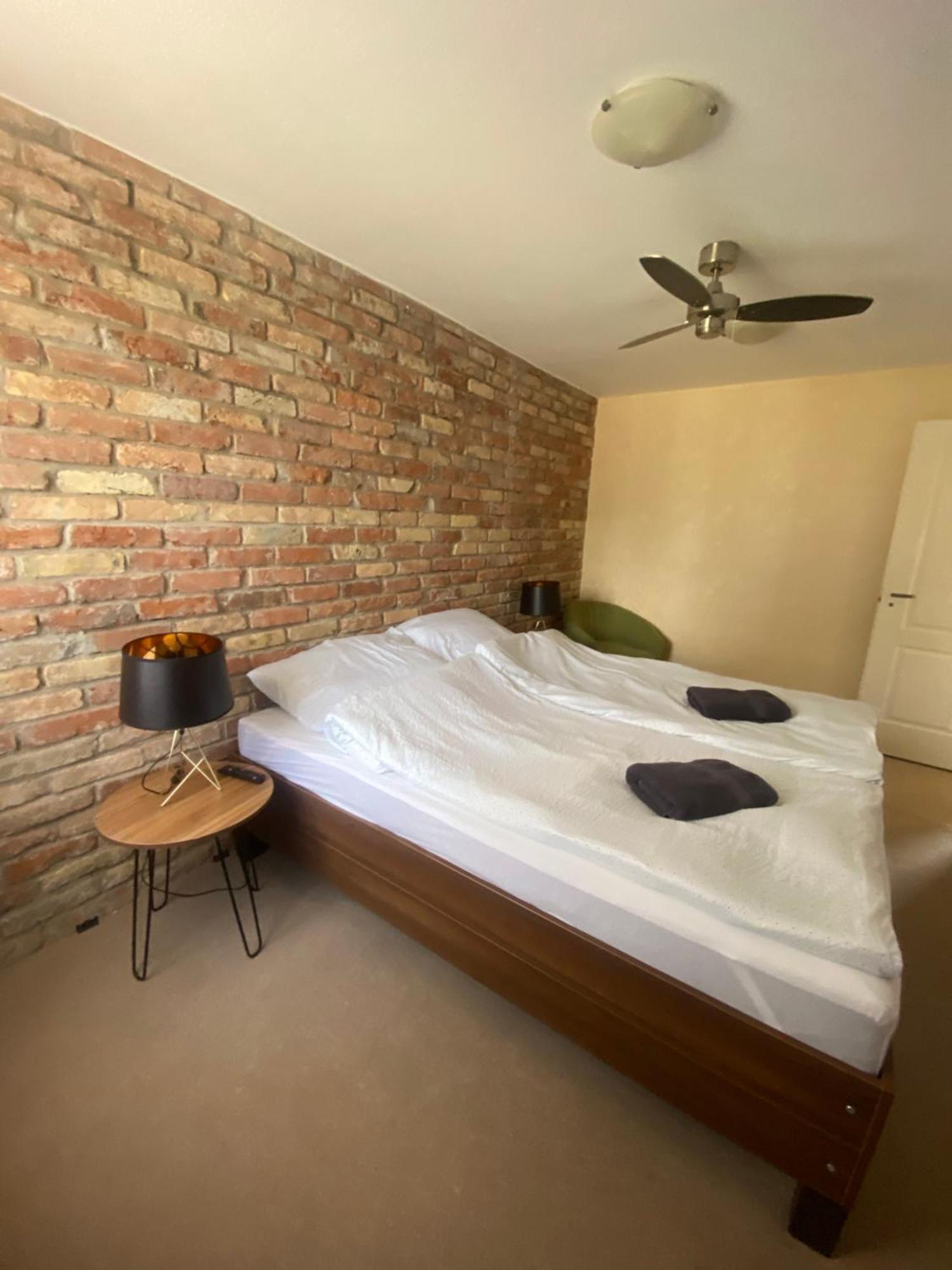 Summer Apartments Tiszakecske Bagian luar foto