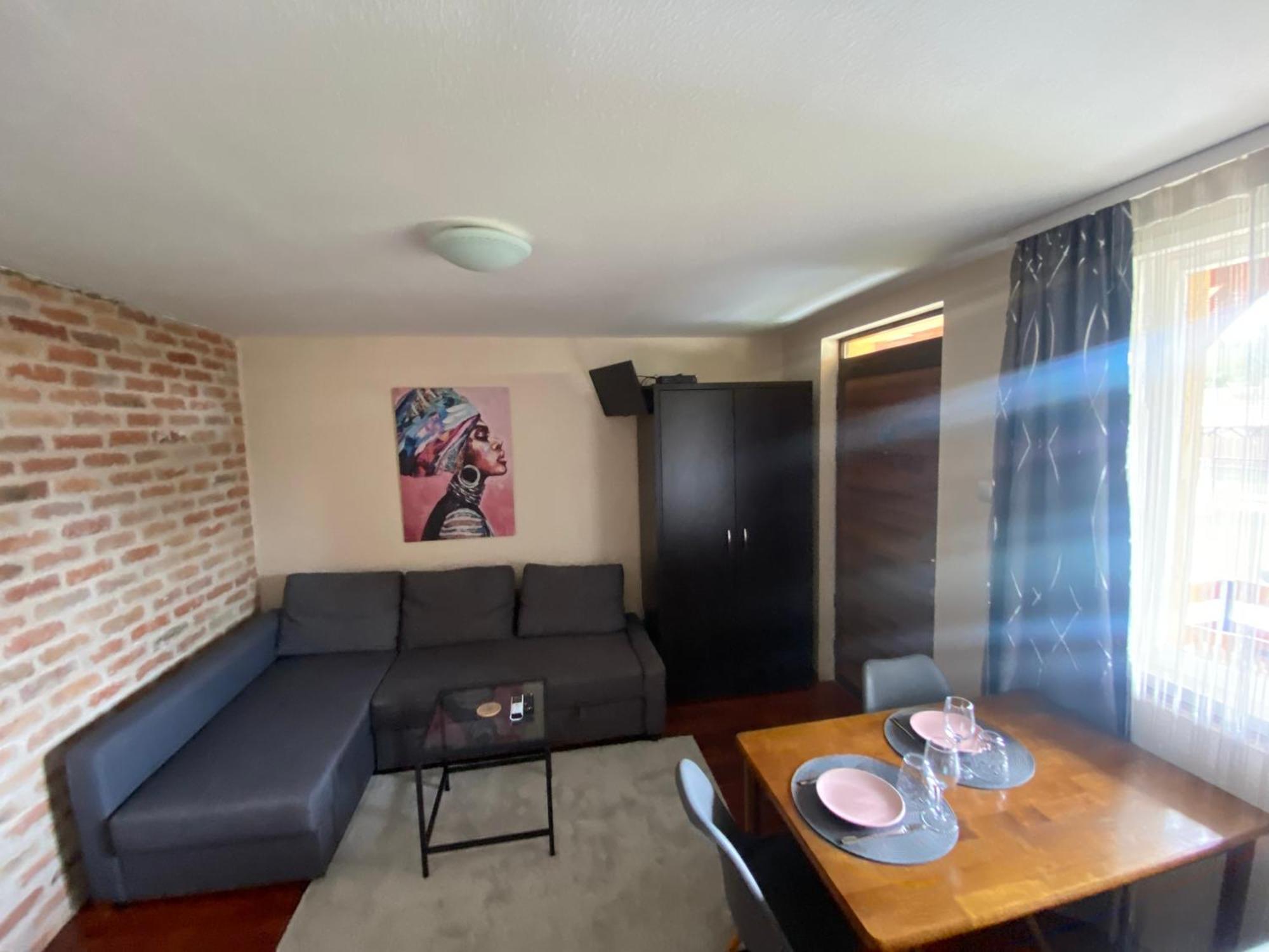Summer Apartments Tiszakecske Bagian luar foto