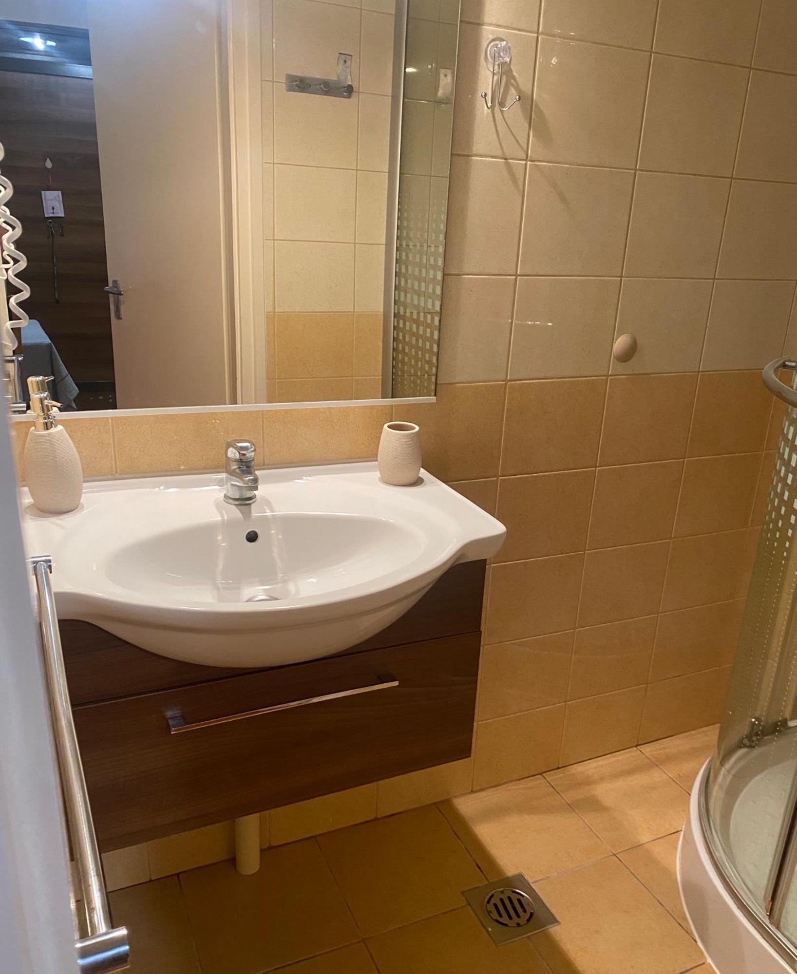 Summer Apartments Tiszakecske Bagian luar foto